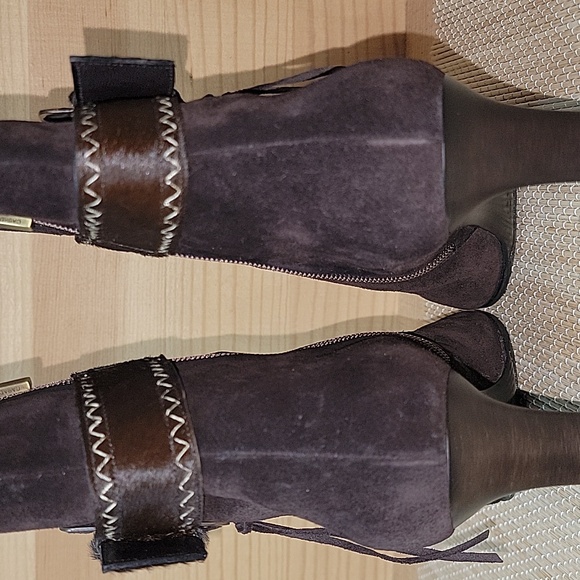Casadei sz10 Suede Zip Boots with Pony Hair Buckle - Picture 8 of 13